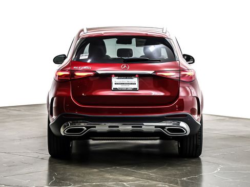 New 2026 Mercedes-Benz GLC 300 image 3