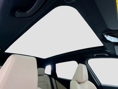 New 2026 BMW X3 xDrive30i AWD/4WD image 17