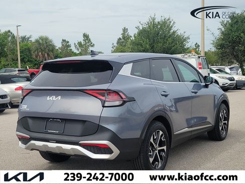 Used 2025 Kia Sportage EX FWD image 6
