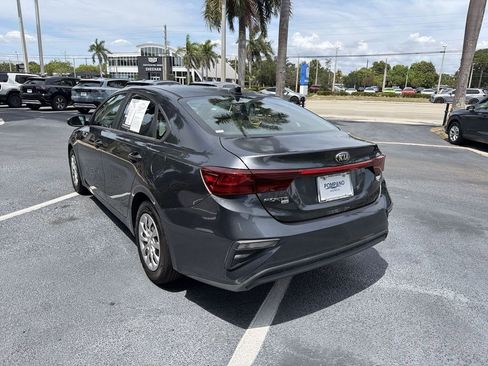 Used 2019 Kia Forte Sedan FWD image 6