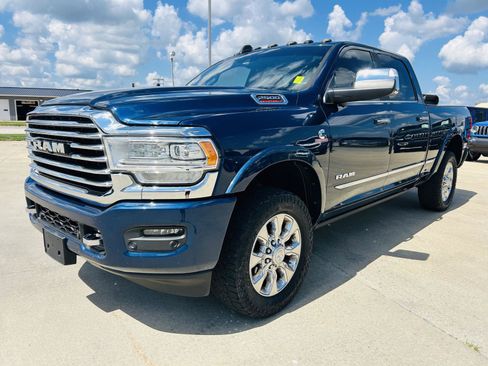 Used 2019 RAM 2500 Limited AWD/4WD image 38