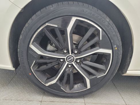 Used 2023 Nissan Altima 2.5 SR FWD image 31