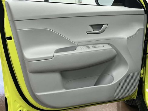 Certified 2025 Hyundai Kona SEL FWD image 14