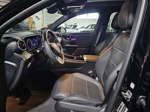 Certified 2026 Mercedes-Benz GLC 300 4MATIC image 24