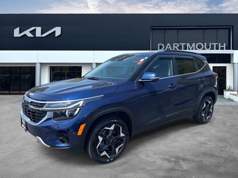 Used 2024 Kia Seltos EX AWD/4WD image 1