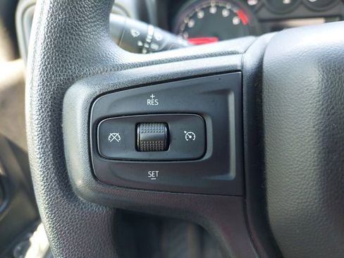 Used 2022 Chevrolet Silverado 2500 Custom w/ Custom Convenience Package AWD/4WD image 34