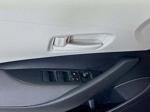 Certified 2025 Toyota Corolla LE FWD image 17