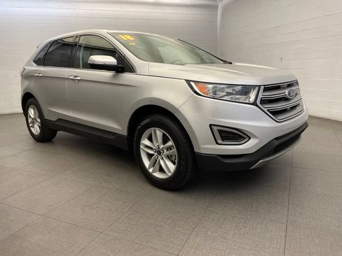 Used 2018 Ford Edge SEL w/ Equipment Group 201A FWD image 4