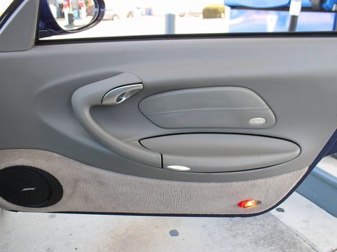 Used 2002 Porsche 911 GT3 RS image 38