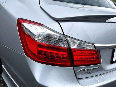 Used 2013 Honda Accord EX-L image 22