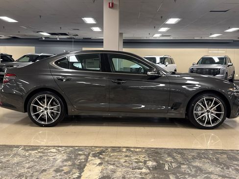New 2026 Genesis G70 2.5T RWD image 3