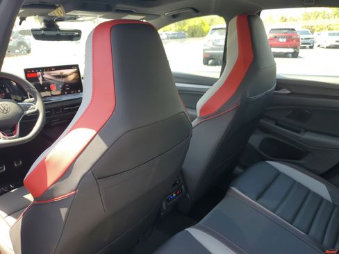 New 2025 Volkswagen GTI Autobahn image 15