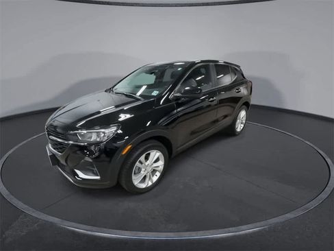 Used 2021 Buick Encore GX Preferred w/ Cold Weather Comfort Package image 4