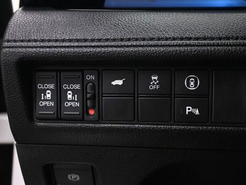 Used 2023 Honda Odyssey Elite image 33