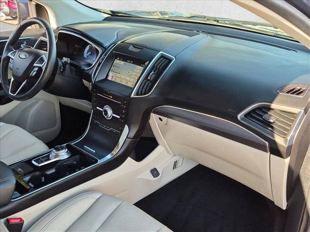 Used 2019 Ford Edge Titanium FWD image 29