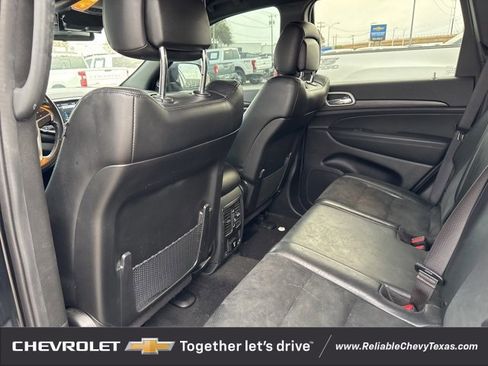 Used 2021 Jeep Grand Cherokee Laredo X image 17