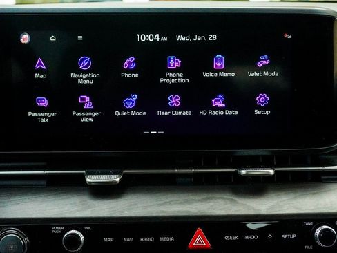 Used 2023 Kia Carnival SX image 22