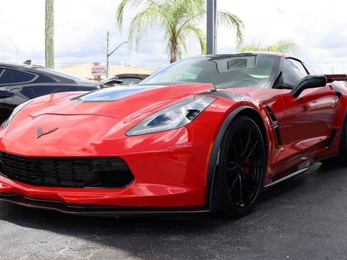 Used 2017 Chevrolet Corvette Grand Sport RWD image 2