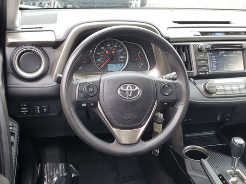 Used 2014 Toyota RAV4 XLE AWD/4WD image 12