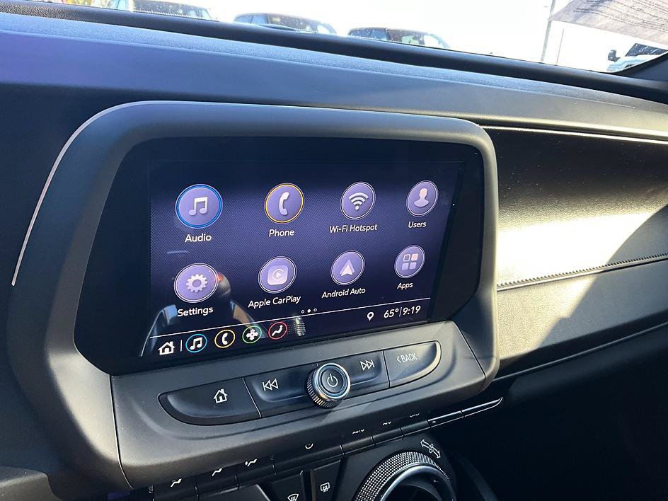 Used 2019 Chevrolet Camaro SS RWD image 20
