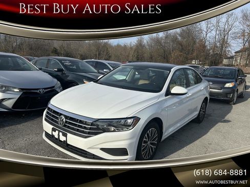 Used 2019 Volkswagen Jetta SE w/ Cold Weather Package image 1