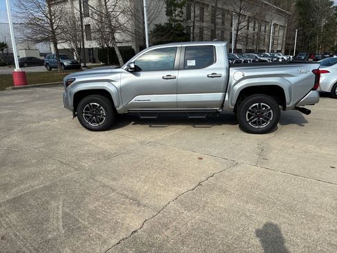 New 2026 Toyota Tacoma TRD Sport image 2