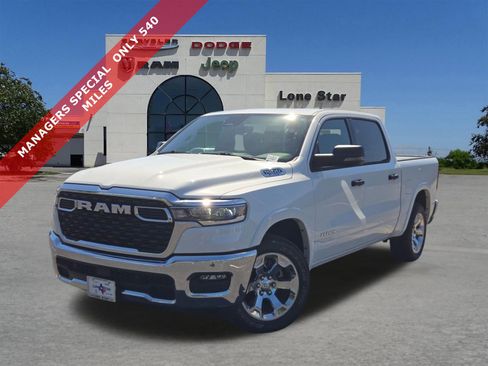 Used 2025 RAM 1500 Lone Star AWD/4WD image 1