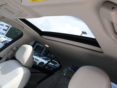 Used 2021 INFINITI Q50 Luxe w/ Cargo Package RWD image 16