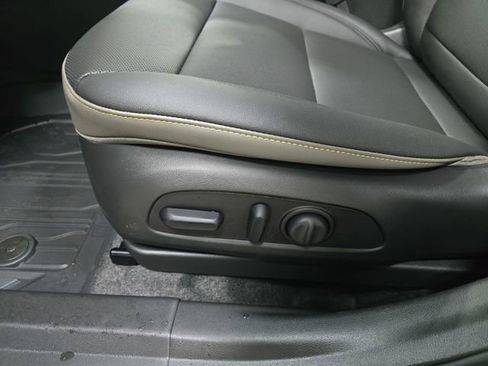 New 2026 Chevrolet Trax ACTIV w/ Sunroof Package image 28