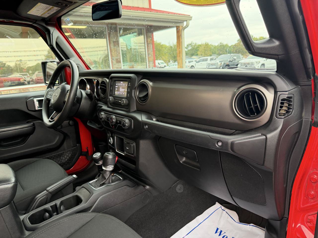 Used 2021 Jeep Gladiator Sport AWD/4WD image 21