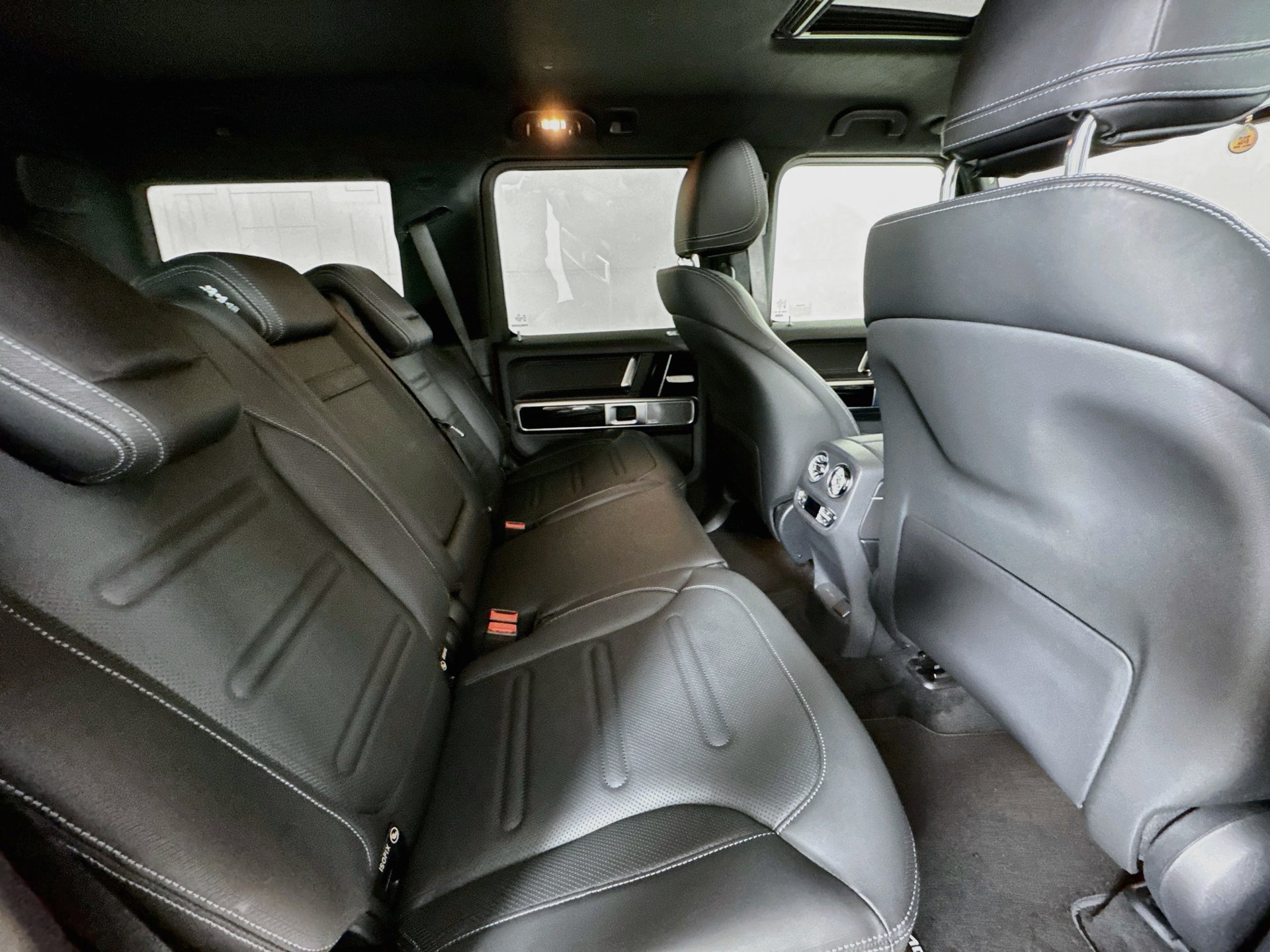 New 2027 Mercedes-Benz G 580 e image 30