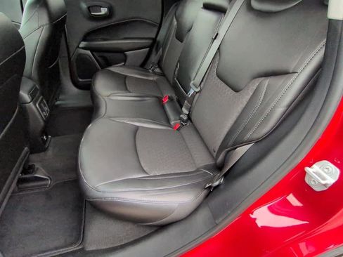 Used 2021 Jeep Compass Altitude image 19