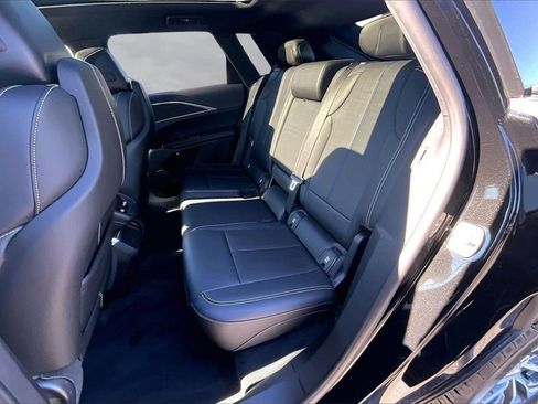 Certified 2024 Cadillac Lyriq Sport image 22