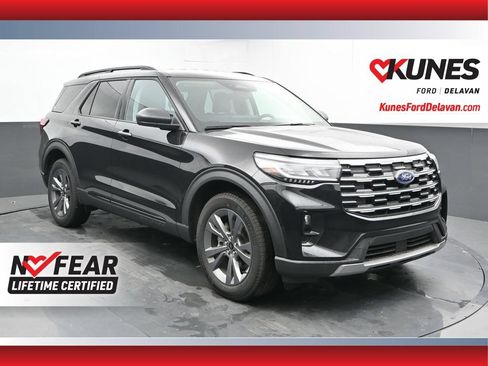 New 2026 Ford Explorer Active w/ Active Comfort Package AWD/4WD image 1