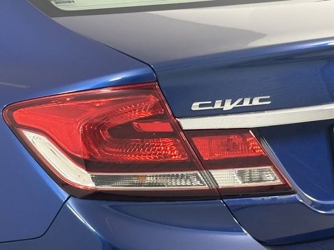 Used 2013 Honda Civic LX image 9