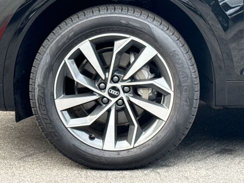 Used 2022 Audi Q5 2.0T Premium w/ Convenience Package image 26