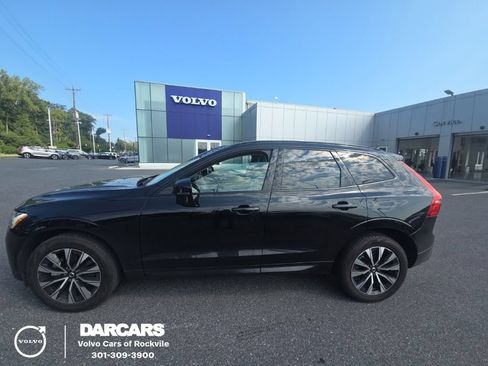 Used 2024 Volvo XC60 B5 Plus w/ Climate Package AWD/4WD image 1