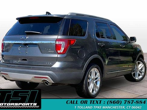 Used 2017 Ford Explorer XLT w/ Equipment Group 202A AWD/4WD image 2
