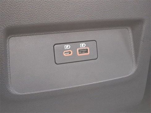 Certified 2025 Nissan Frontier PRO-4X w/ Tow Package image 14