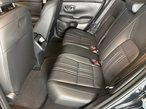 Used 2026 Honda HR-V EX-L image 19