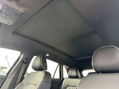 New 2026 Volkswagen Atlas Cross Sport SEL Premium R-Line image 10