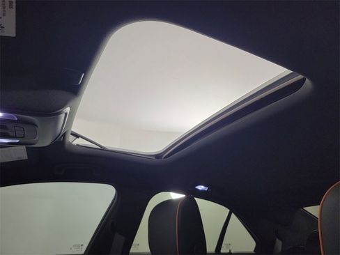 Used 2020 Cadillac CT4 V w/ Climate Package image 16