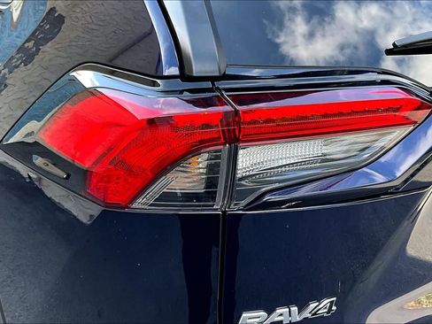 Certified 2025 Toyota RAV4 XLE AWD/4WD image 29