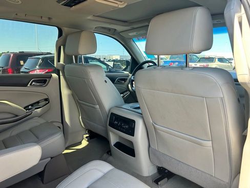 Used 2018 GMC Yukon XL Denali w/ Open Road Package AWD/4WD image 17