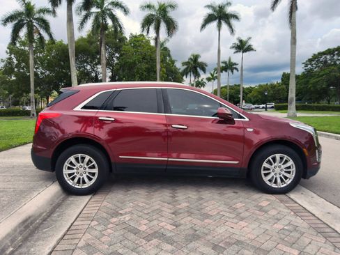Used 2017 Cadillac XT5 FWD image 5