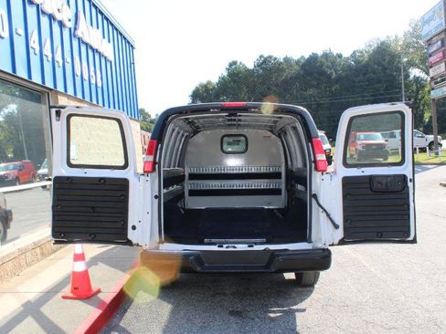Used 2019 Chevrolet Express 2500 image 29