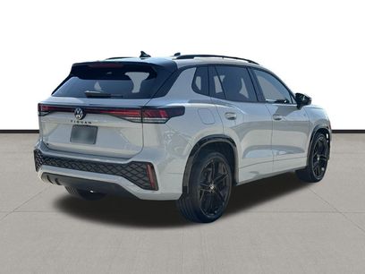 New 2026 Volkswagen Tiguan SE R-Line