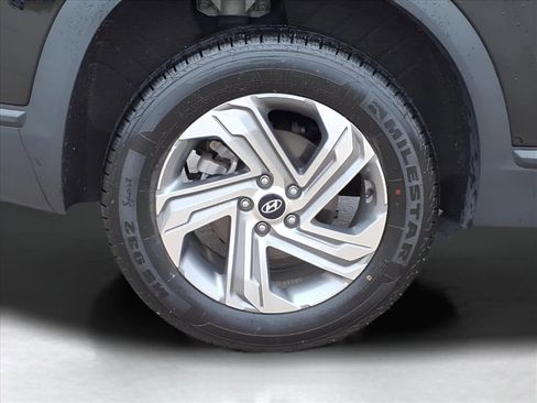 Used 2023 Hyundai Santa Fe SEL image 8