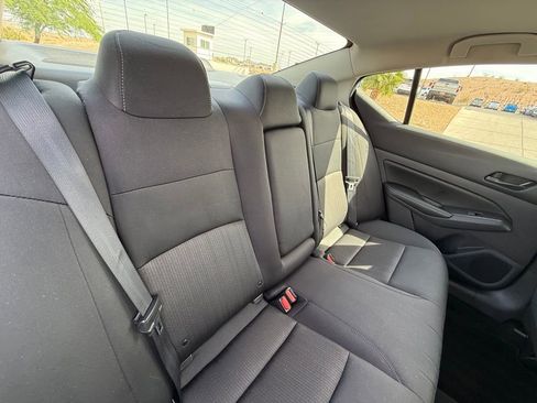 Used 2025 Nissan Altima 2.5 SV FWD image 16