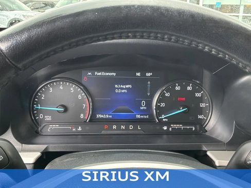 Used 2023 Ford Explorer XLT w/ Equipment Group 202A AWD/4WD image 13